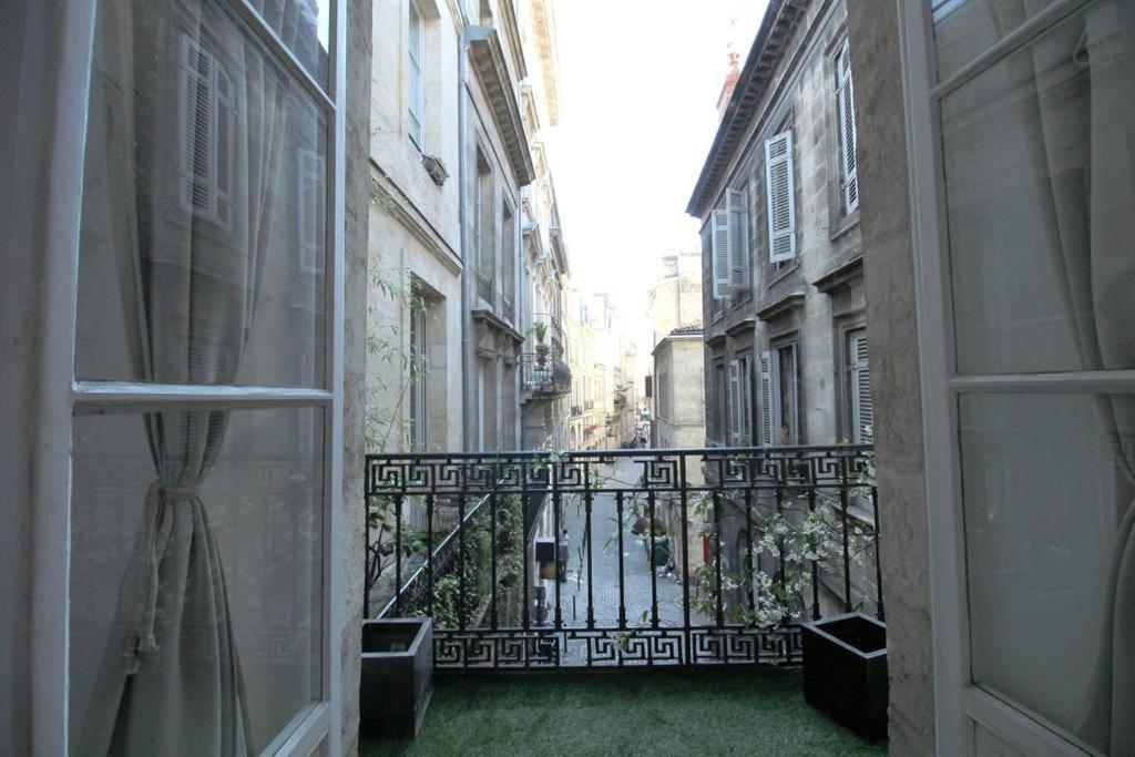 Appartement 2 Chambres En Hyper Centre Avec Balcon บอร์โด ภายนอก รูปภาพ